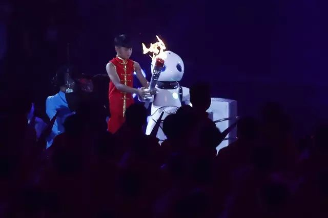 澳门游泳女子冠军全运会名单_澳门游泳女子冠军全运会视频_澳门游泳全运会女子冠军