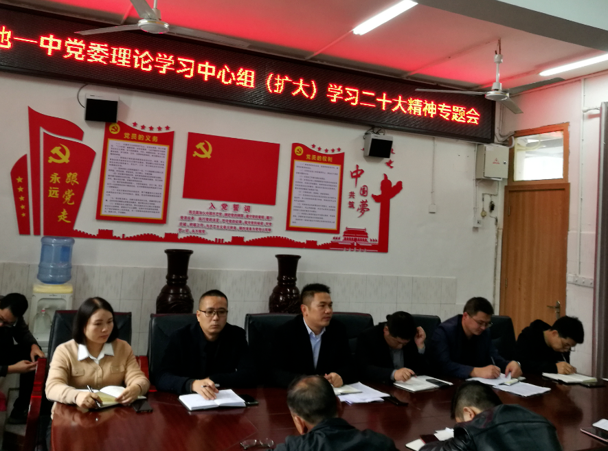 华蓥小学篮球比赛冠军名单_学校篮球比赛名单_民安小学篮球比赛