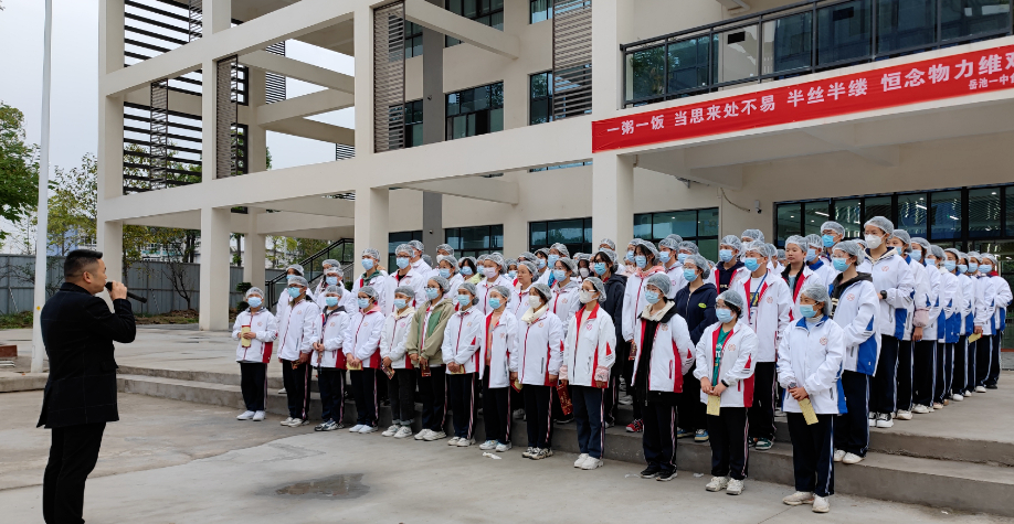 民安小学篮球比赛_华蓥小学篮球比赛冠军名单_学校篮球比赛名单