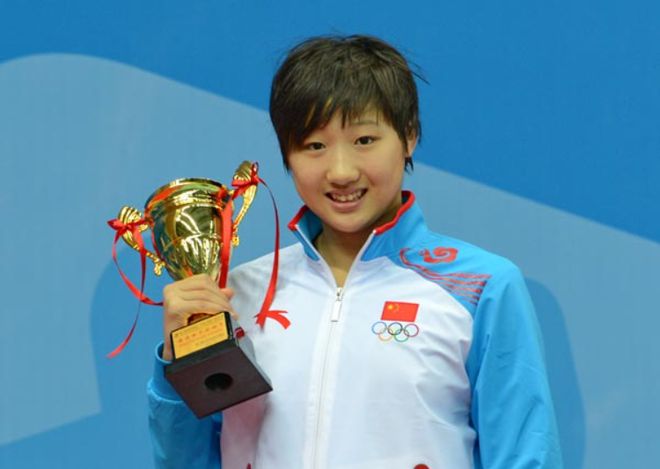 女子游泳奥运冠军有谁参加_游泳奥运女子冠军参加有几个_游泳奥运女子冠军参加有多少人