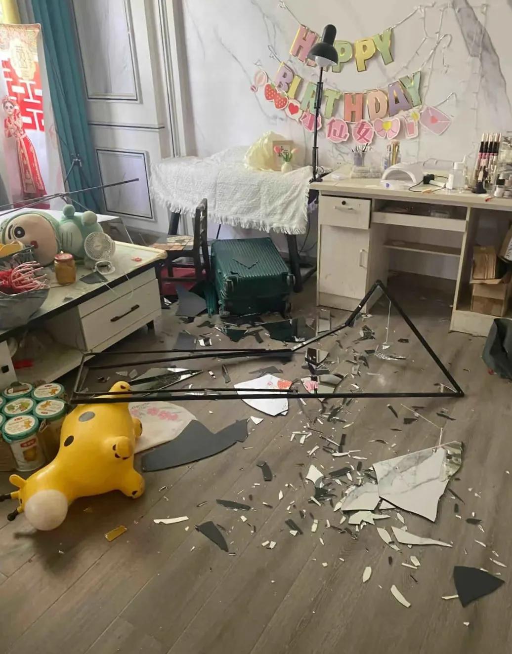 底层家庭是什么意思_底层家庭日常生活_底层生活的人