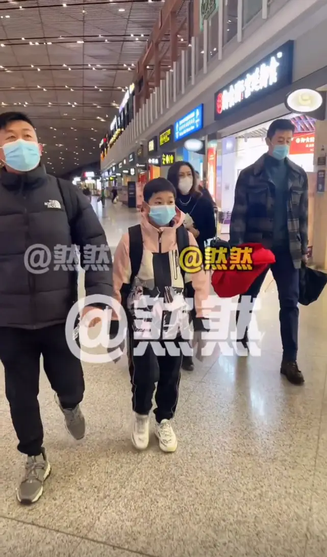游泳奥运可爱冠军是谁_游泳奥运冠军_可爱的游泳奥运冠军是谁